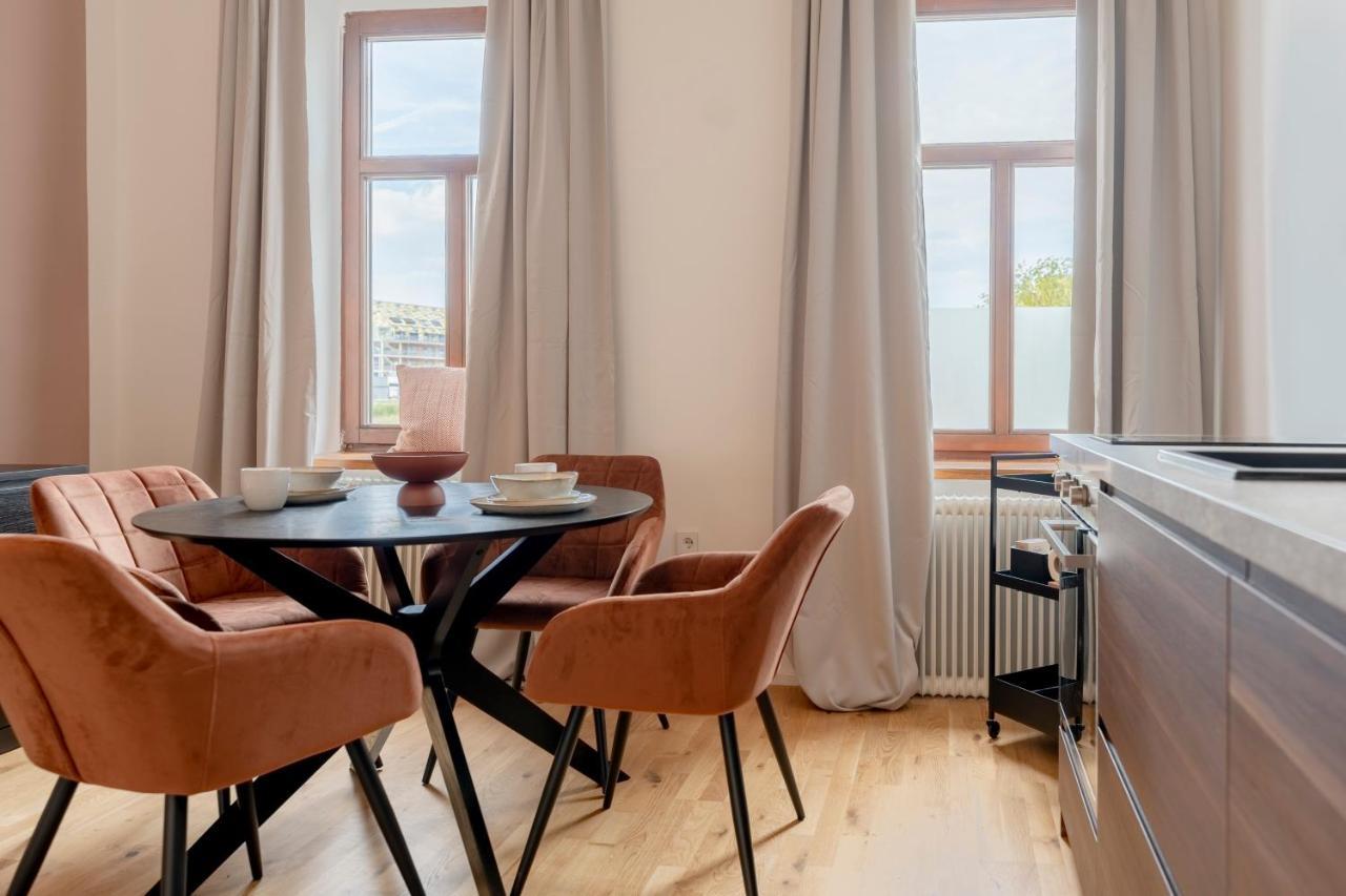 City Lounge Appartement Am Hauptbahnhof Sankt Poelten Eksteriør bilde